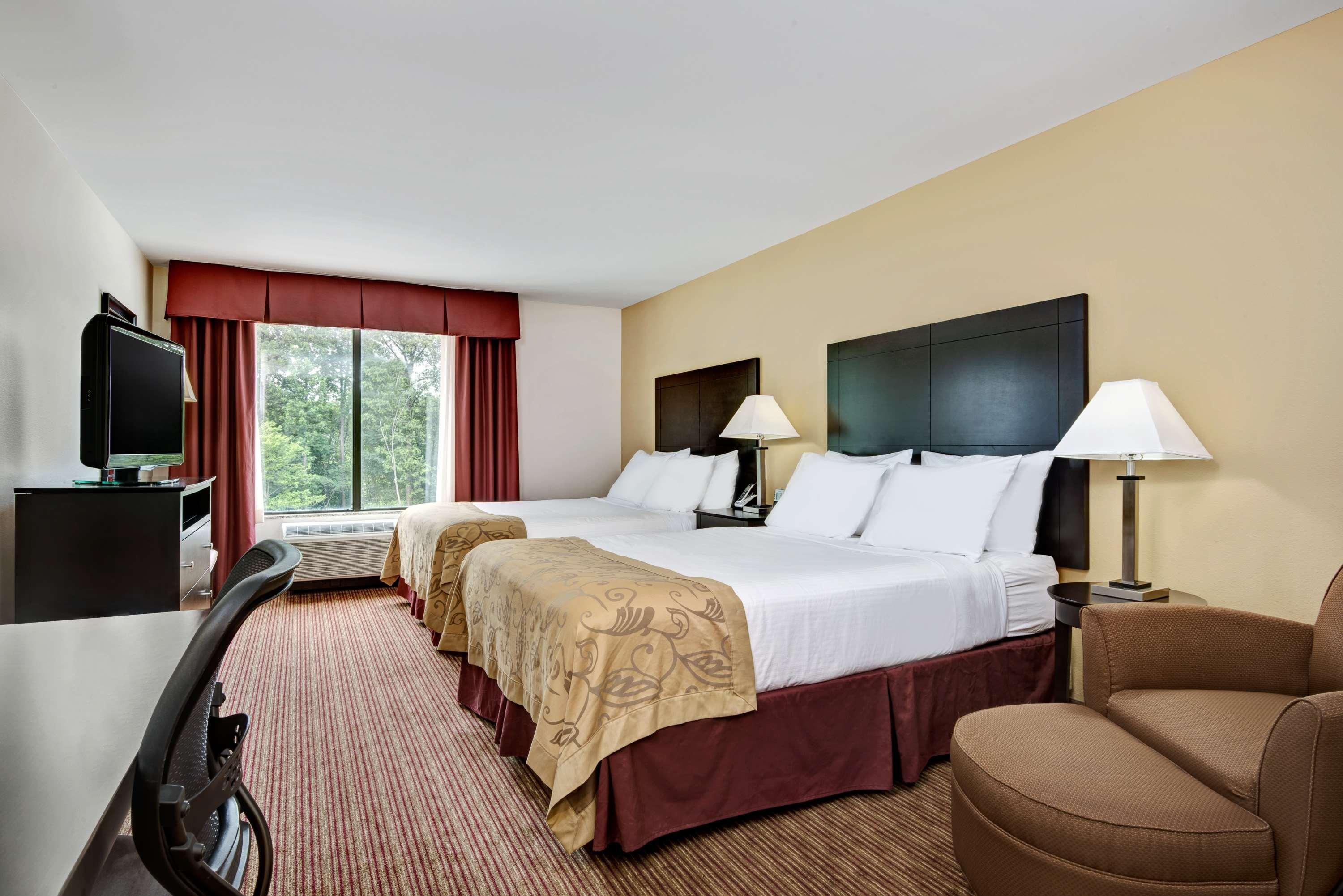Wingate By Wyndham State Arena Raleigh/Cary Hotel Εξωτερικό φωτογραφία