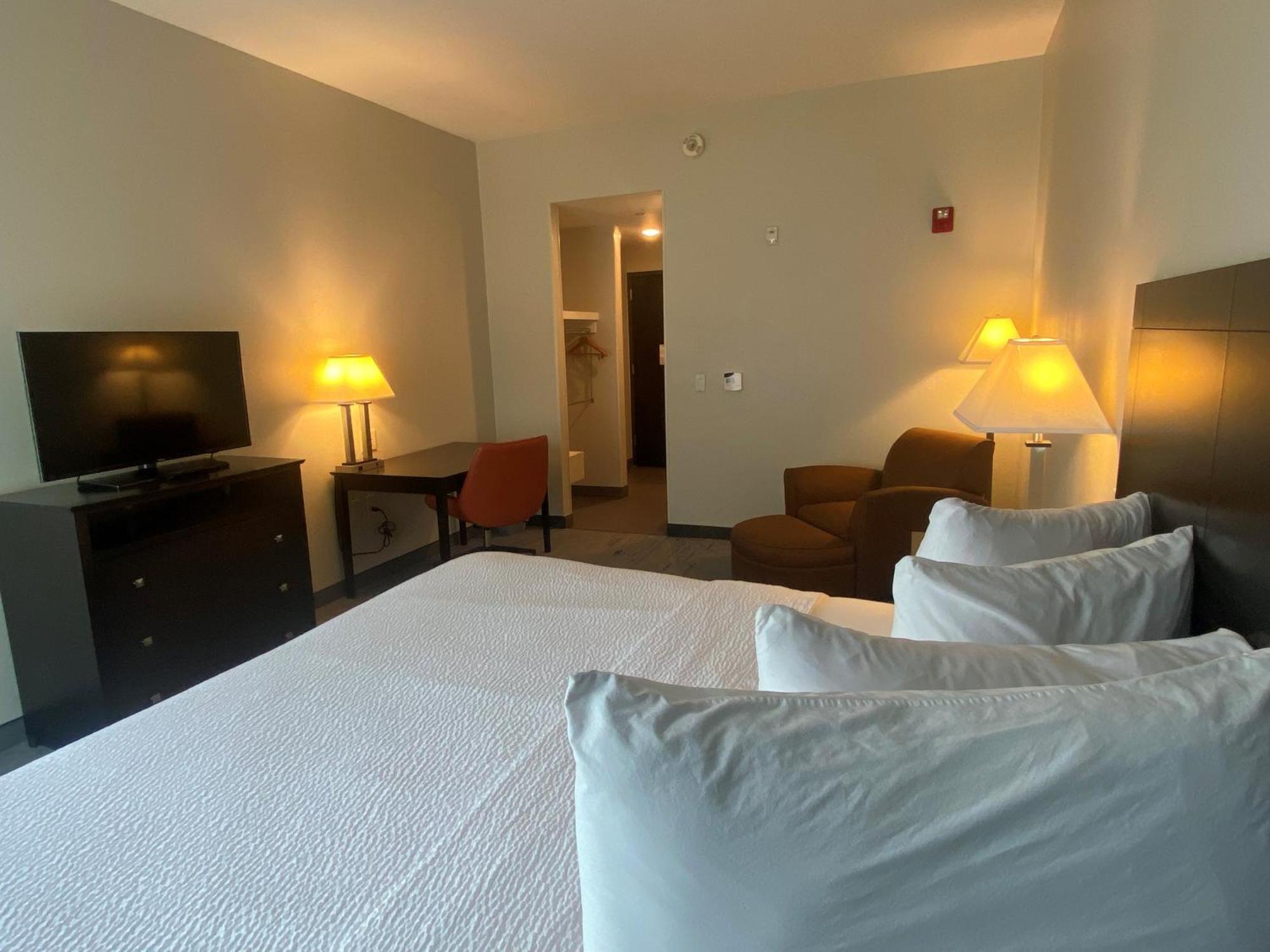 Wingate By Wyndham State Arena Raleigh/Cary Hotel Εξωτερικό φωτογραφία
