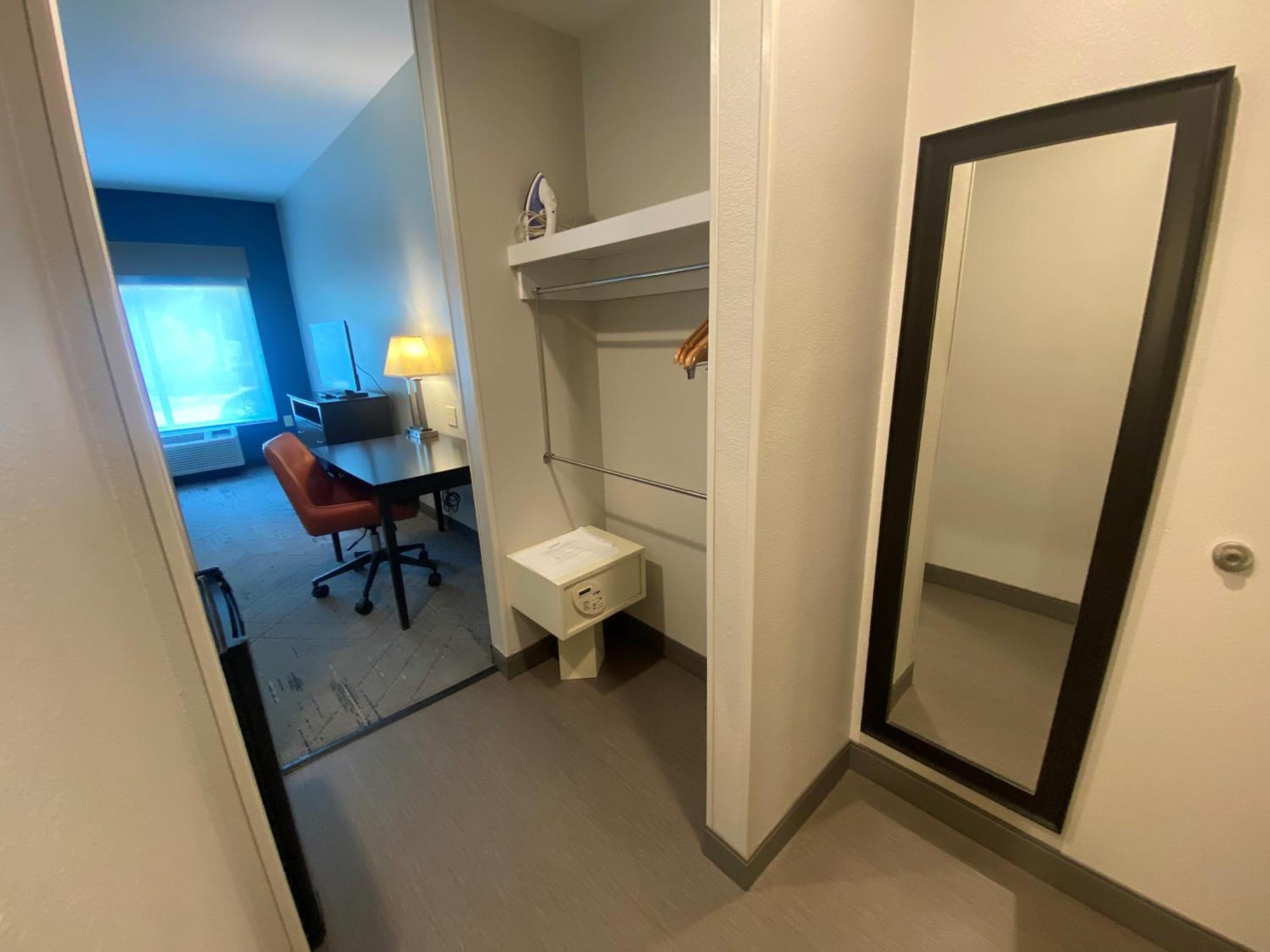 Wingate By Wyndham State Arena Raleigh/Cary Hotel Εξωτερικό φωτογραφία