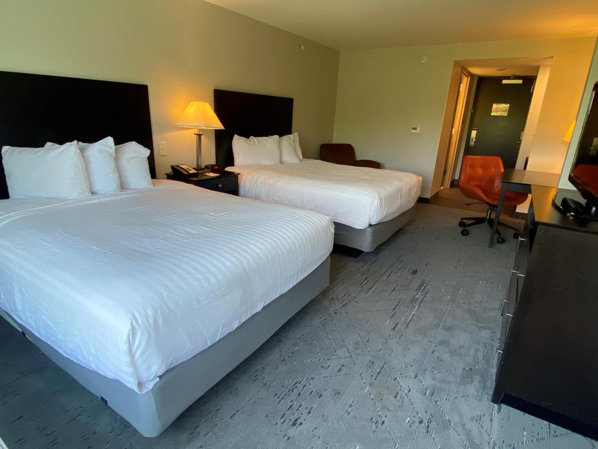 Wingate By Wyndham State Arena Raleigh/Cary Hotel Εξωτερικό φωτογραφία