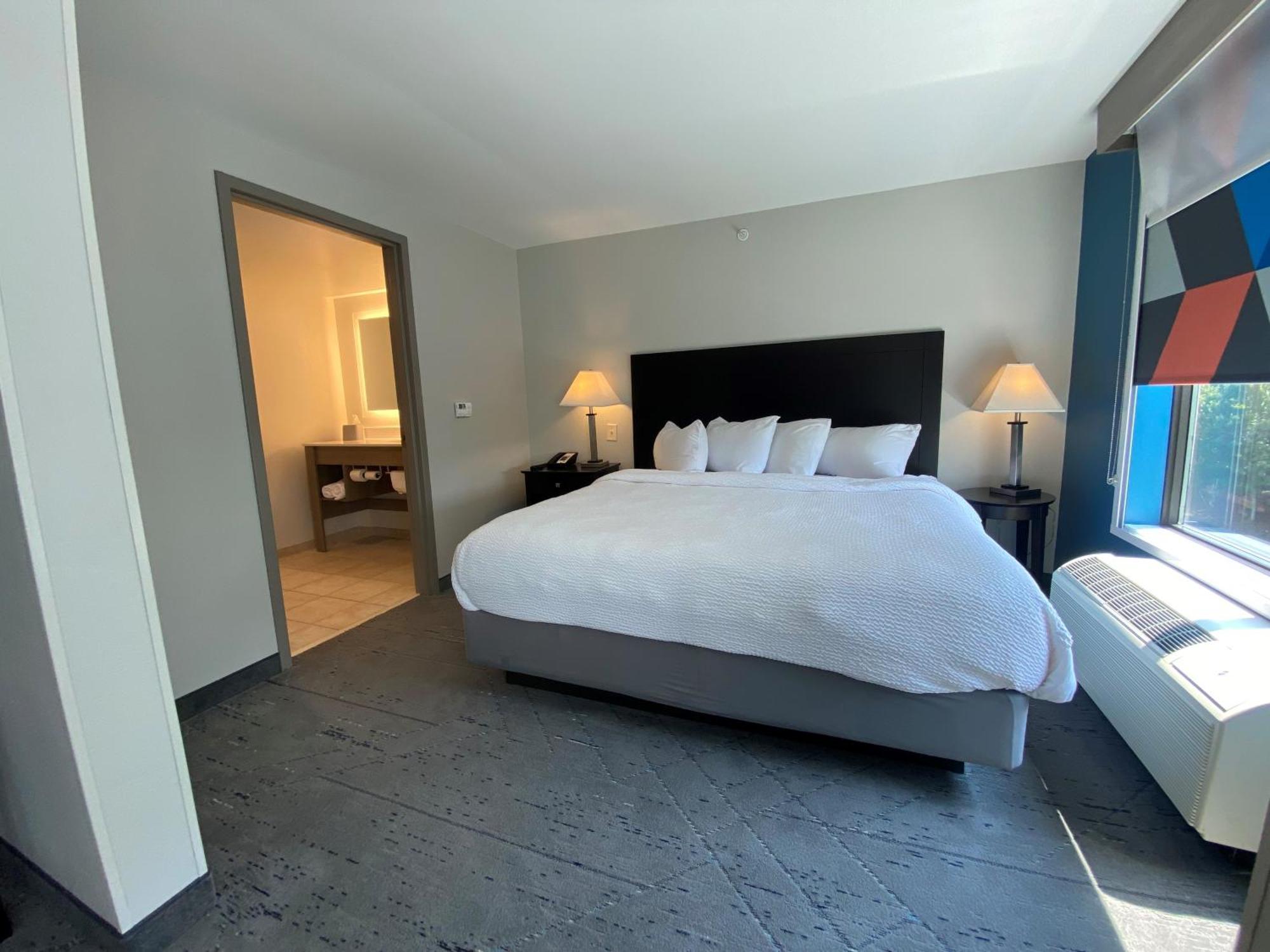 Wingate By Wyndham State Arena Raleigh/Cary Hotel Εξωτερικό φωτογραφία
