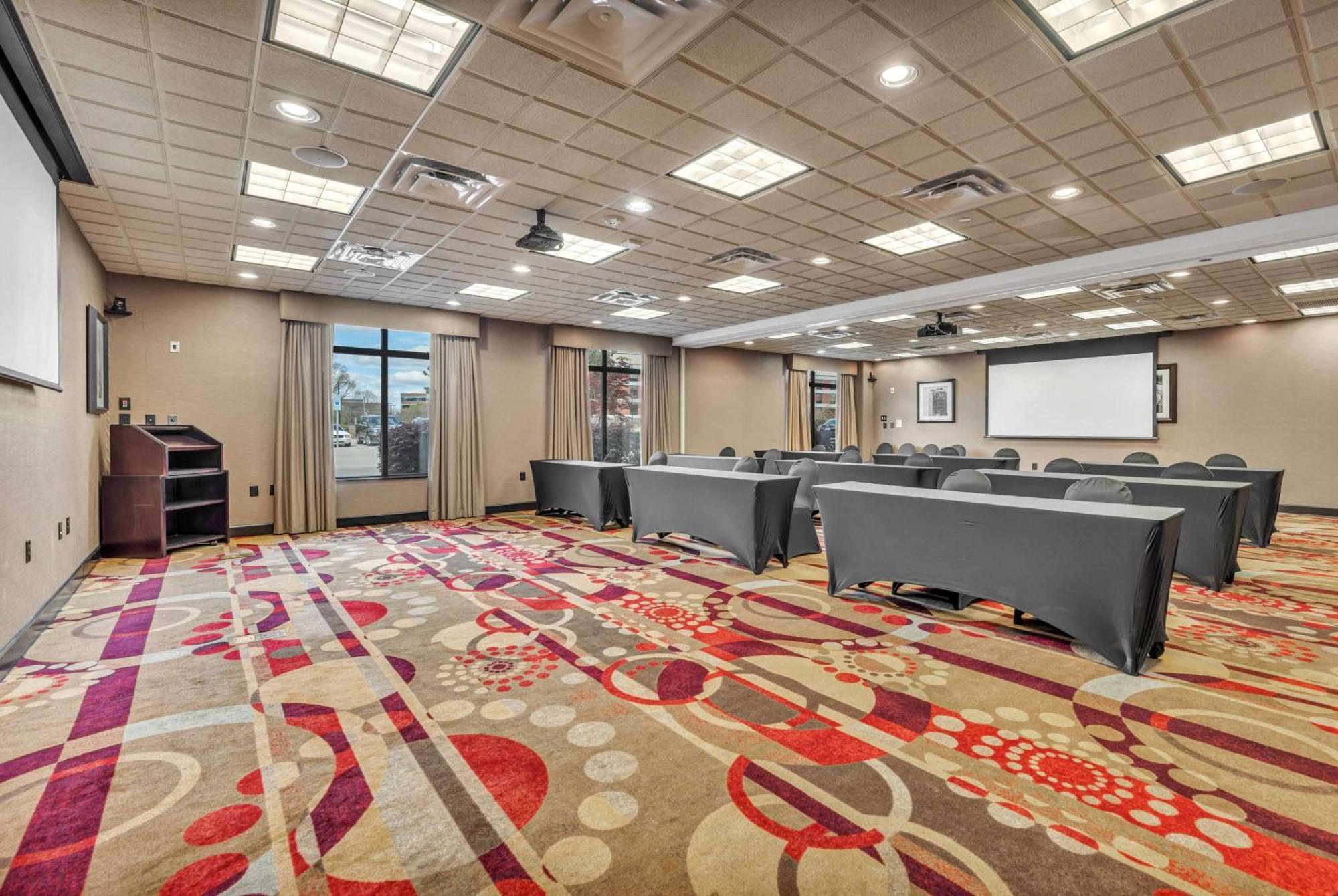 Wingate By Wyndham State Arena Raleigh/Cary Hotel Εξωτερικό φωτογραφία